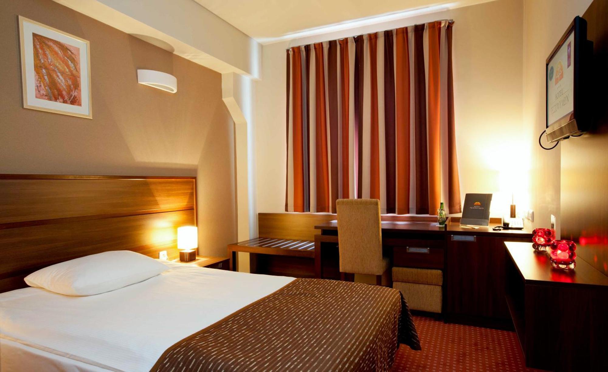Hotel Teczowy Mlyn Kielce Bilik gambar