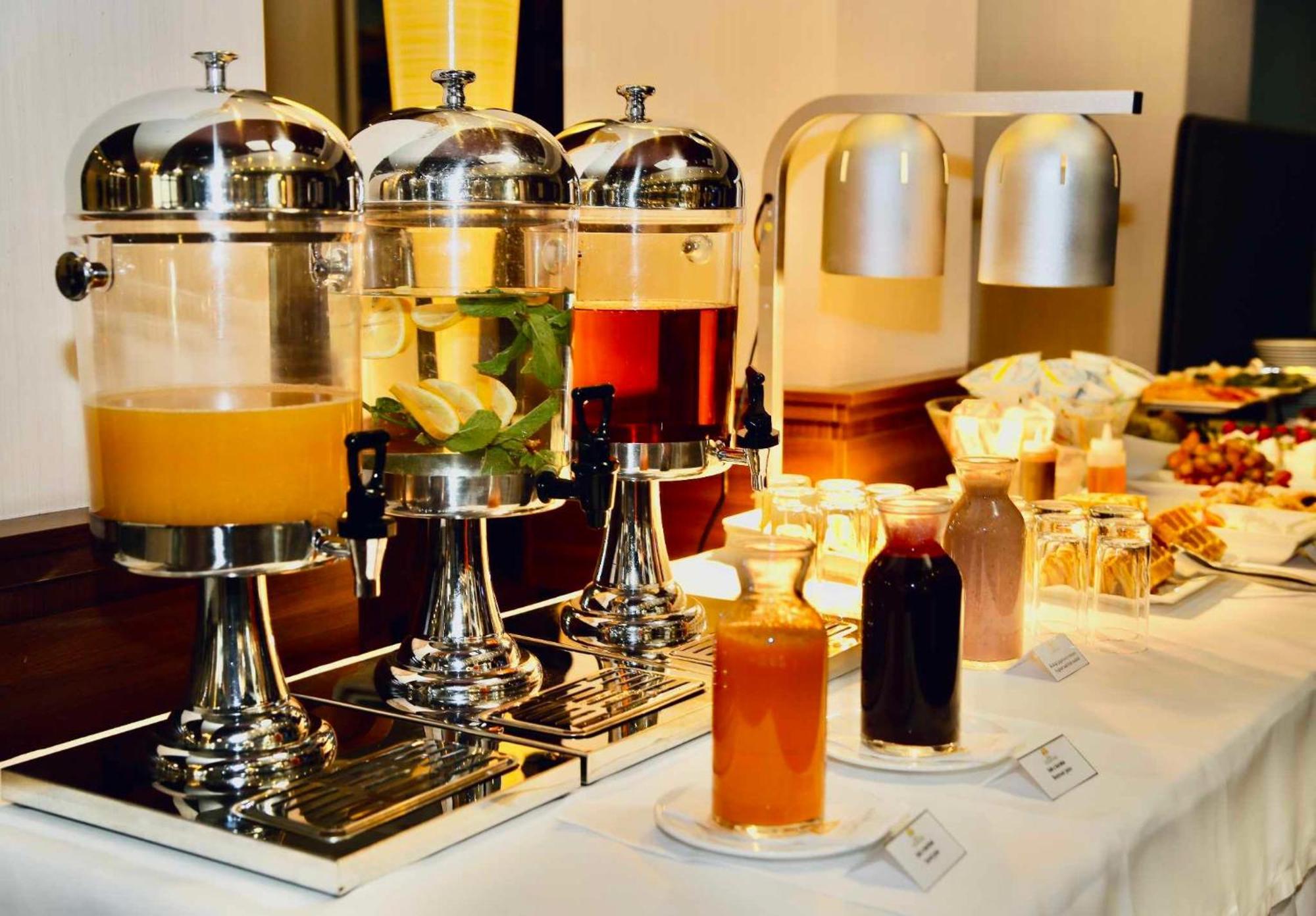 Hotel Teczowy Mlyn Kielce Luaran gambar