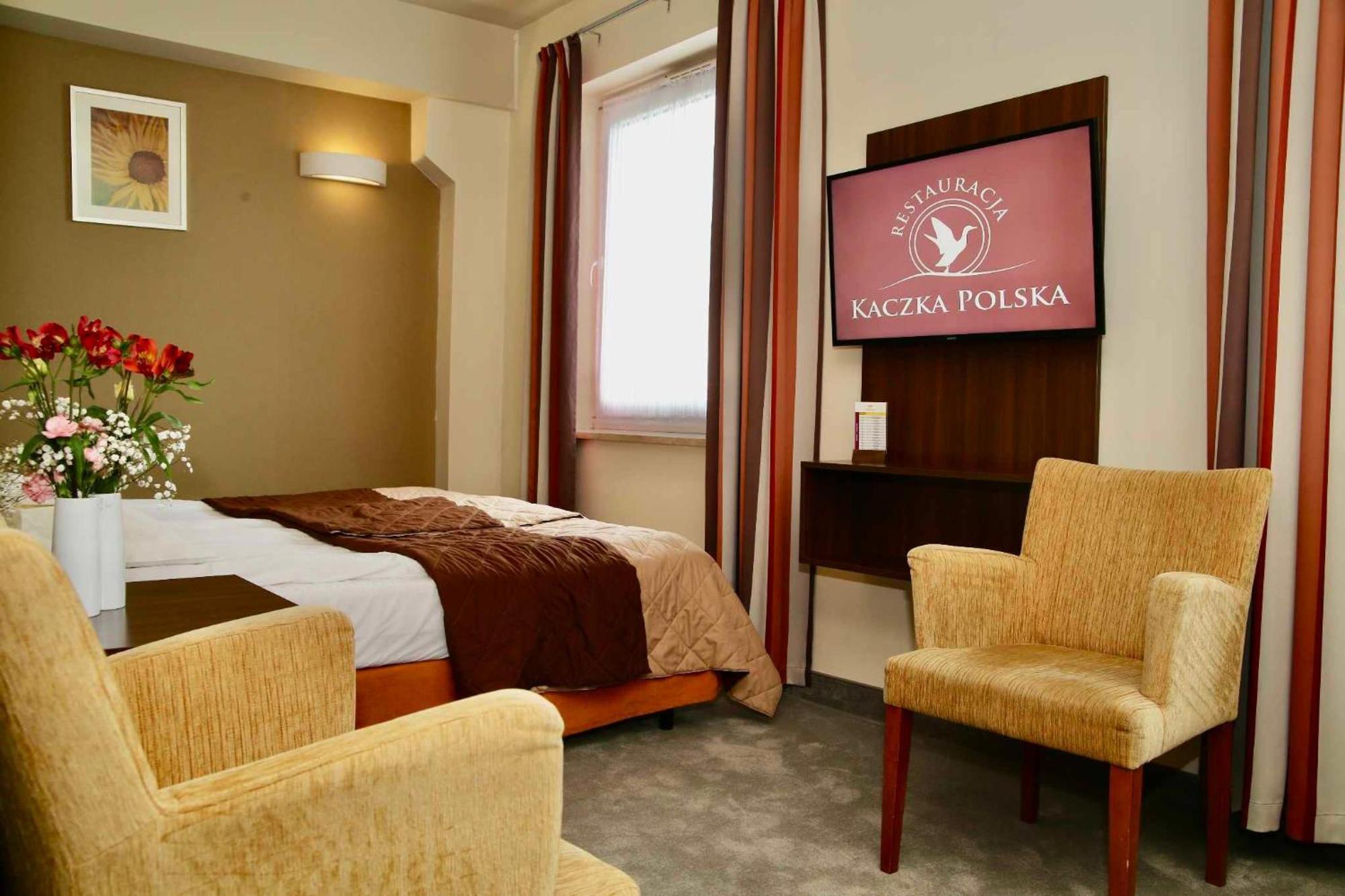 Hotel Teczowy Mlyn Kielce Luaran gambar