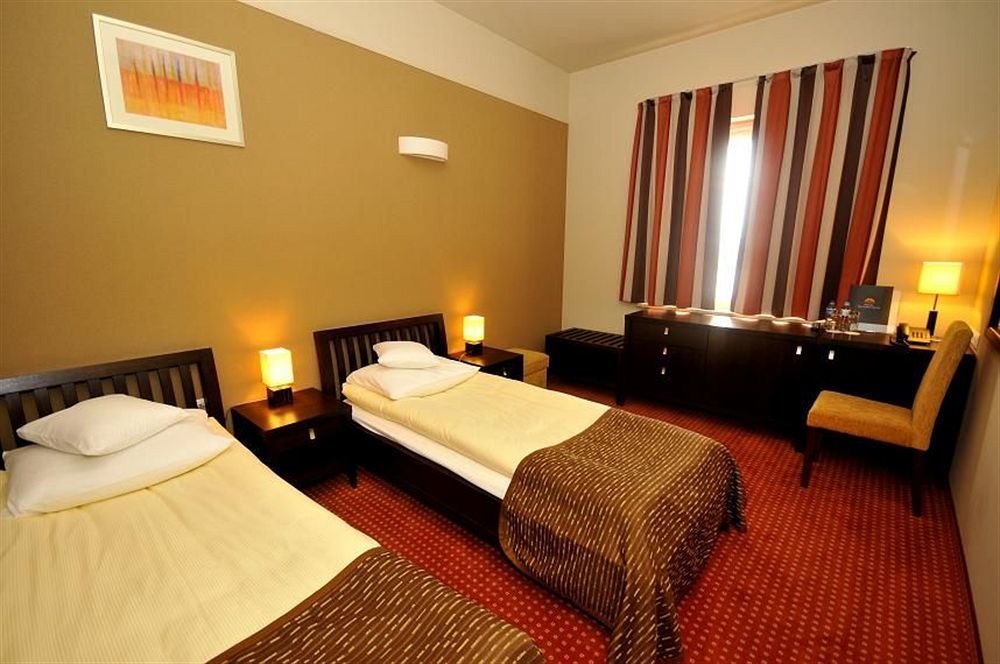 Hotel Teczowy Mlyn Kielce Luaran gambar