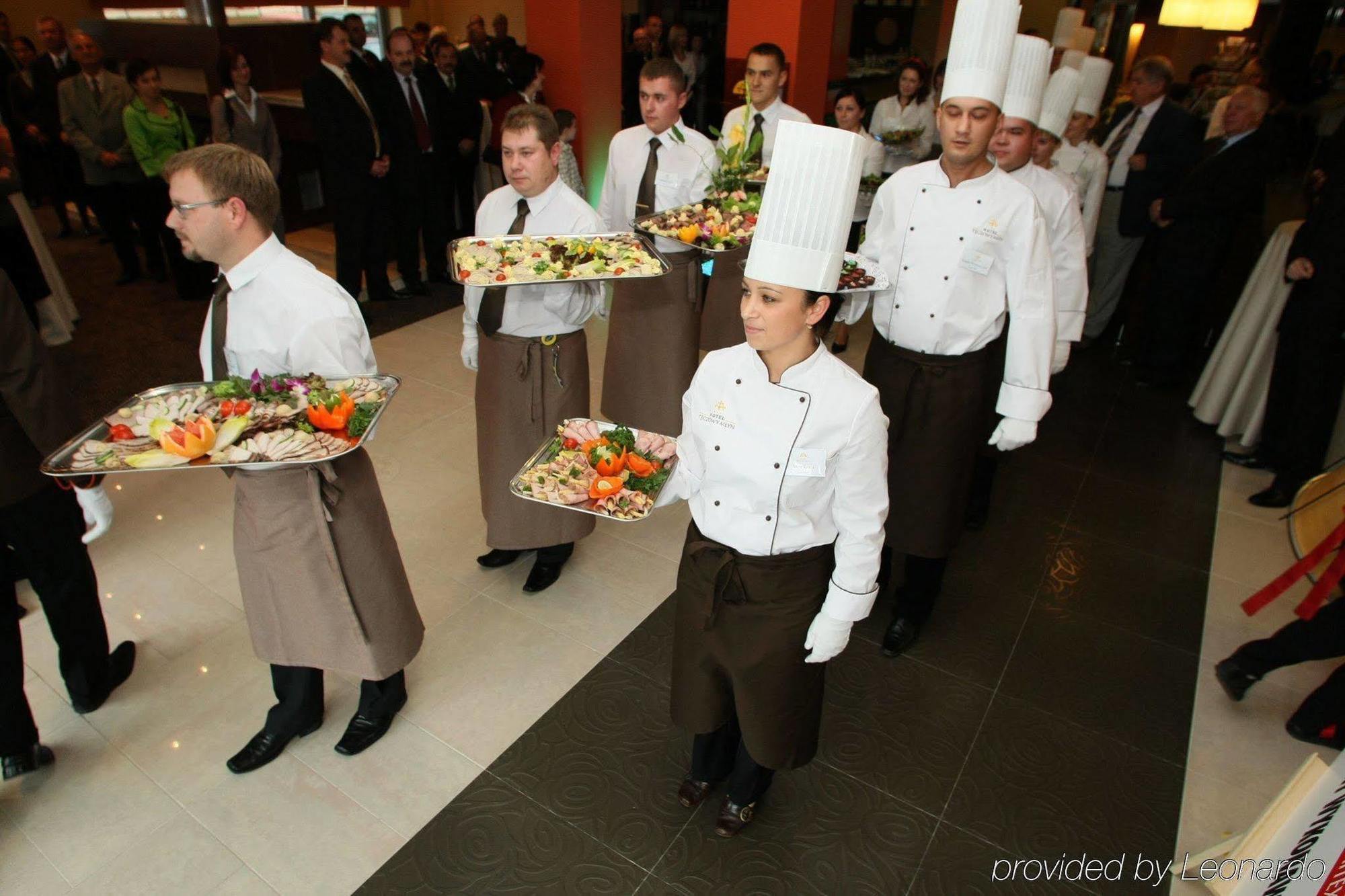 Hotel Teczowy Mlyn Kielce Luaran gambar